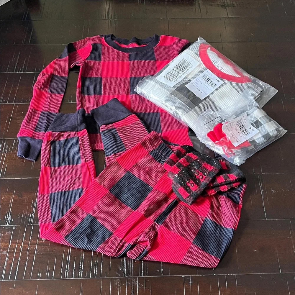 The Children’s place kids Pajamas plaid Matching Christmas Pajamas